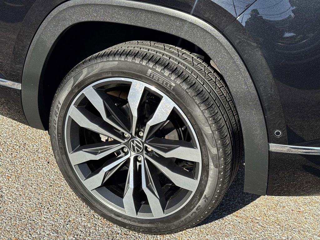 Used 2021 Volkswagen Atlas Cross Sport SEL Premium R-Line w/ Cross Sport MDO Package image 5