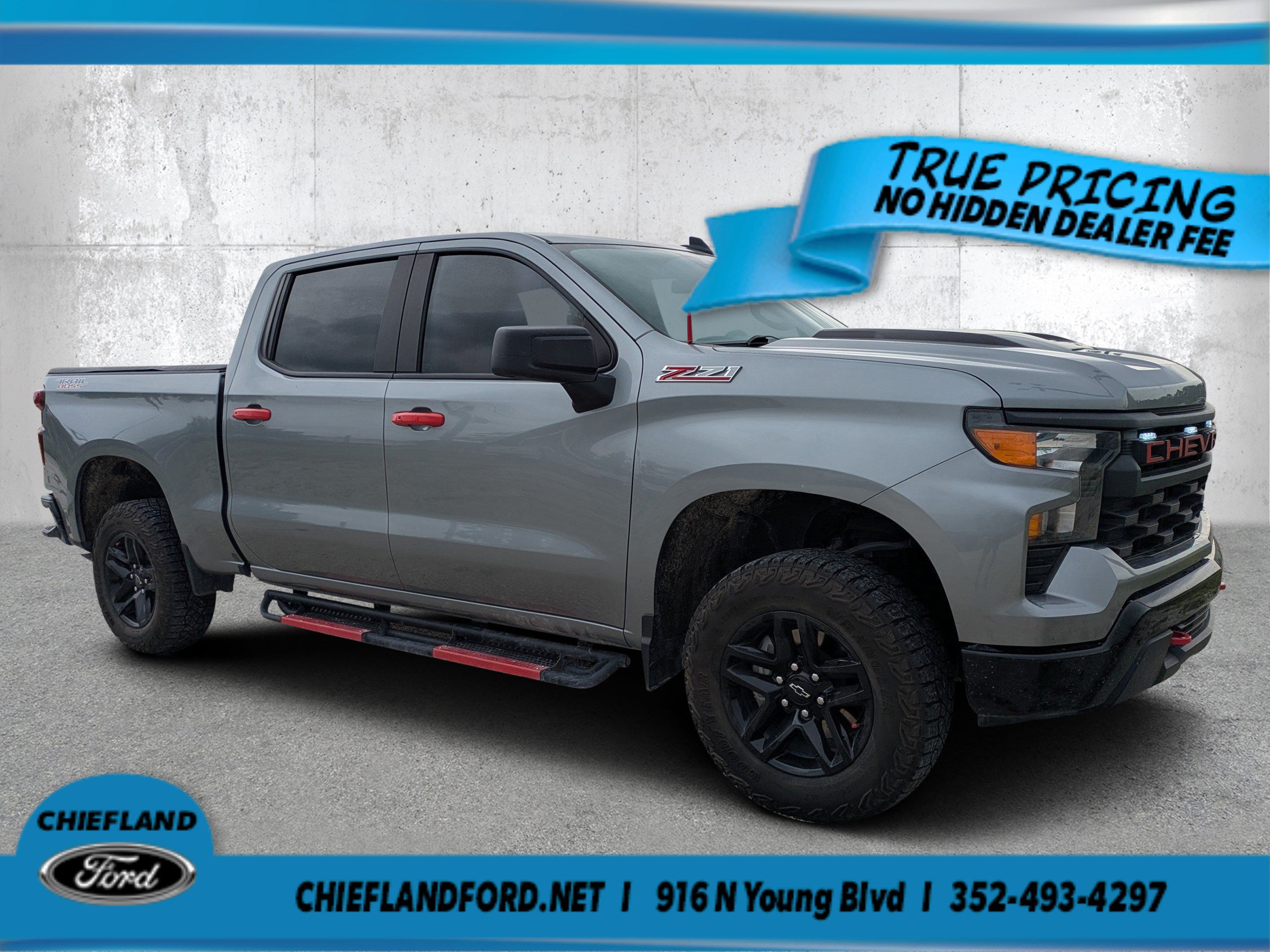 Used 2024 Chevrolet Silverado 1500 Custom Trail Boss AWD/4WD image 1