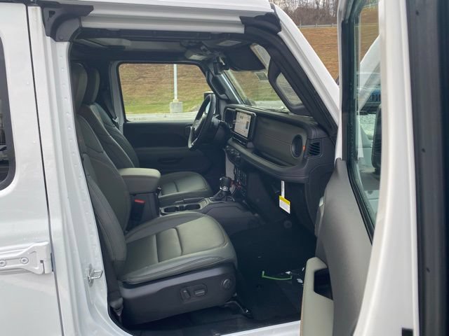 New 2026 Jeep Gladiator Mojave AWD/4WD image 30