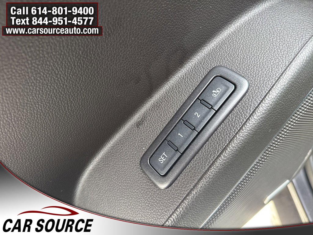 Used 2016 GMC Yukon Denali w/ Open Road Package image 21