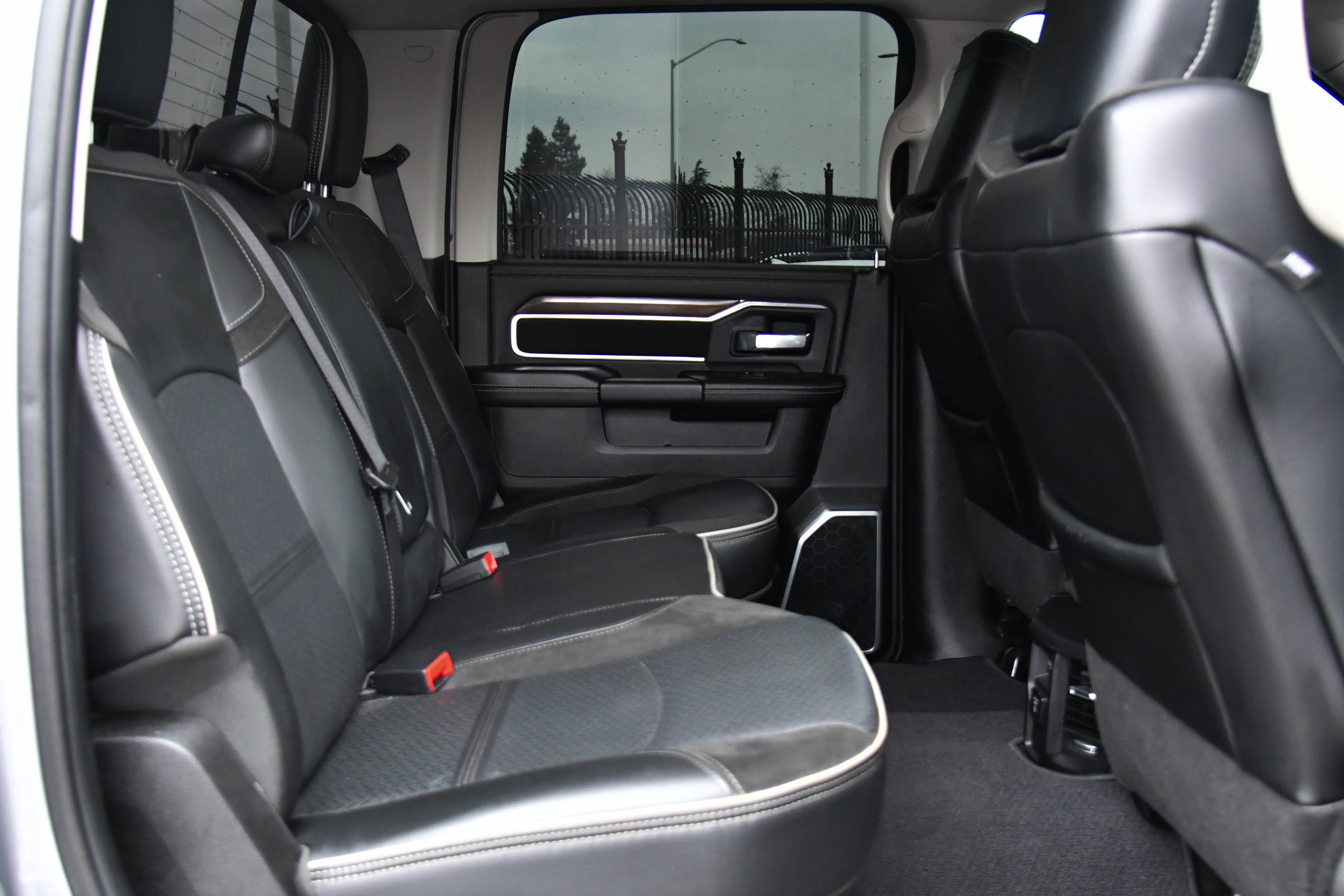 Used 2024 RAM 2500 Laramie image 52