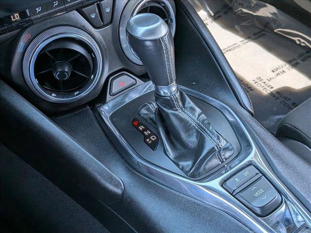 Used 2019 Chevrolet Camaro LT RWD image 12