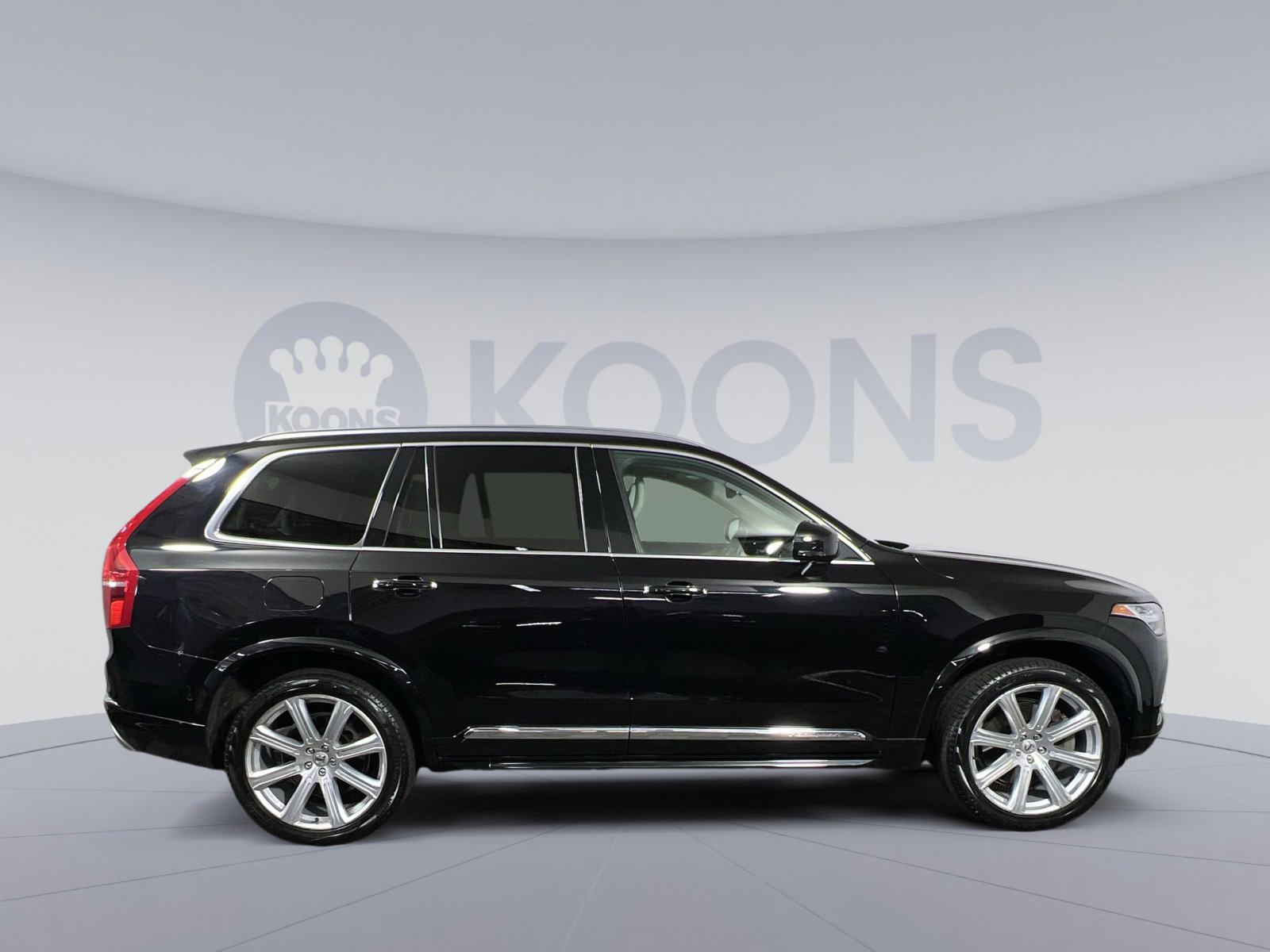 Used 2018 Volvo XC90 T8 Inscription w/ Convenience Package image 5