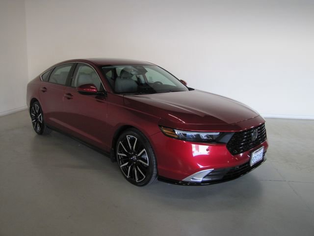 Certified 2023 Honda Accord Touring image 3