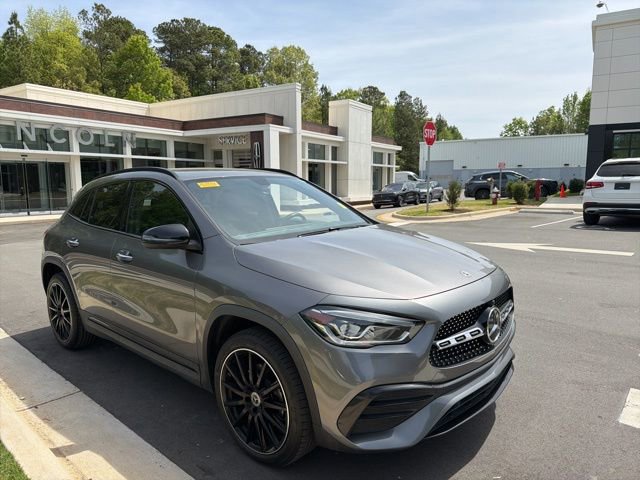 Used 2023 Mercedes-Benz GLA 250 w/ AMG Line Exterior image 7