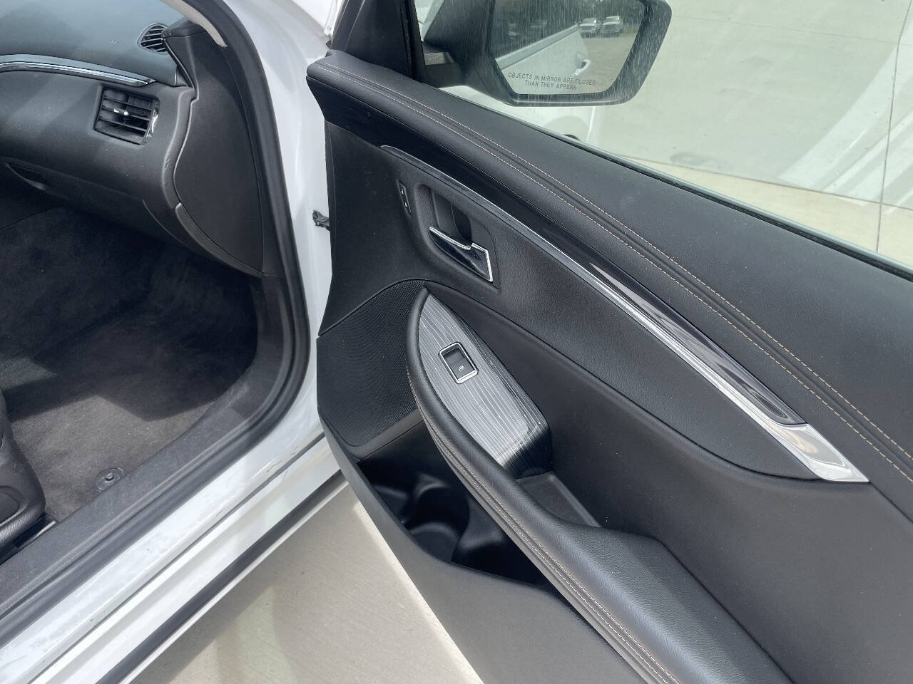 Used 2016 Chevrolet Impala LT w/ Convenience Package FWD image 43