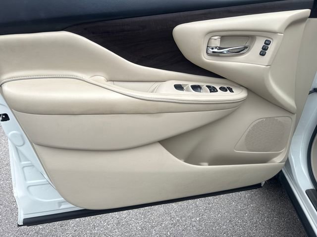 Used 2019 Nissan Murano Platinum FWD image 9