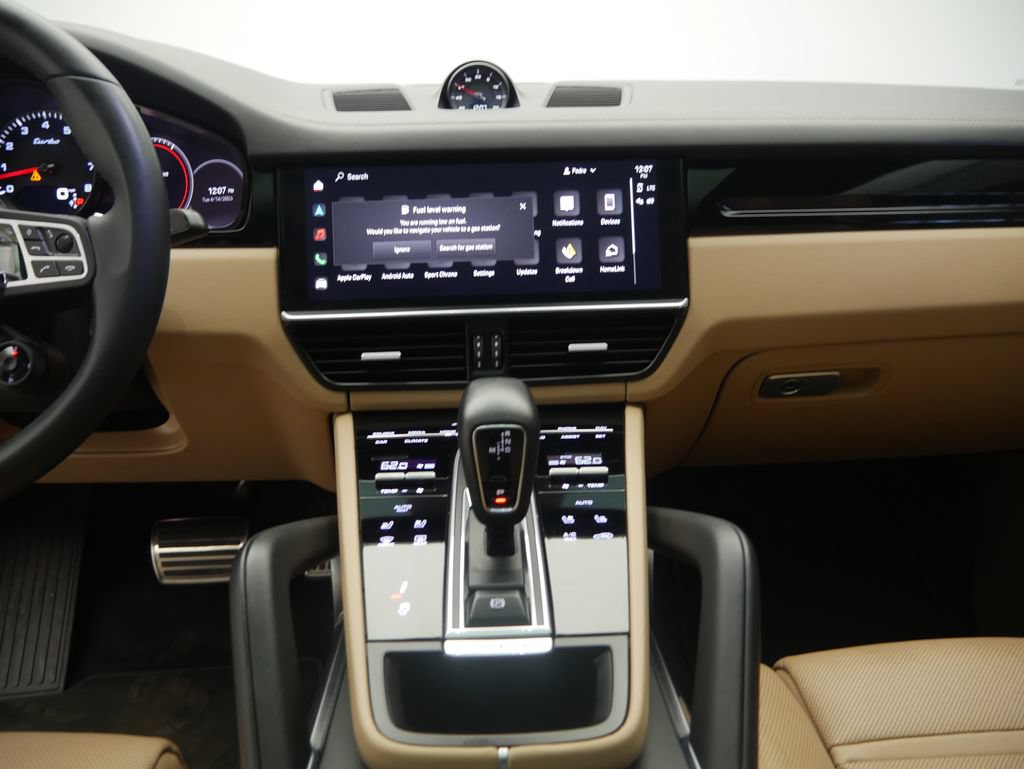 Certified 2023 Porsche Cayenne Turbo AWD/4WD image 30