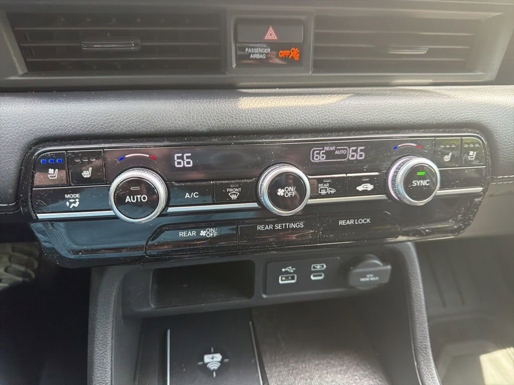 Used 2024 Honda Pilot Elite image 19