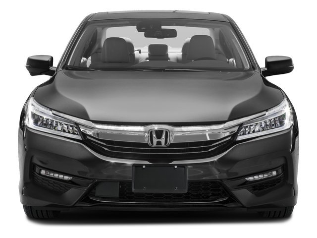 Used 2017 Honda Accord Touring image 4