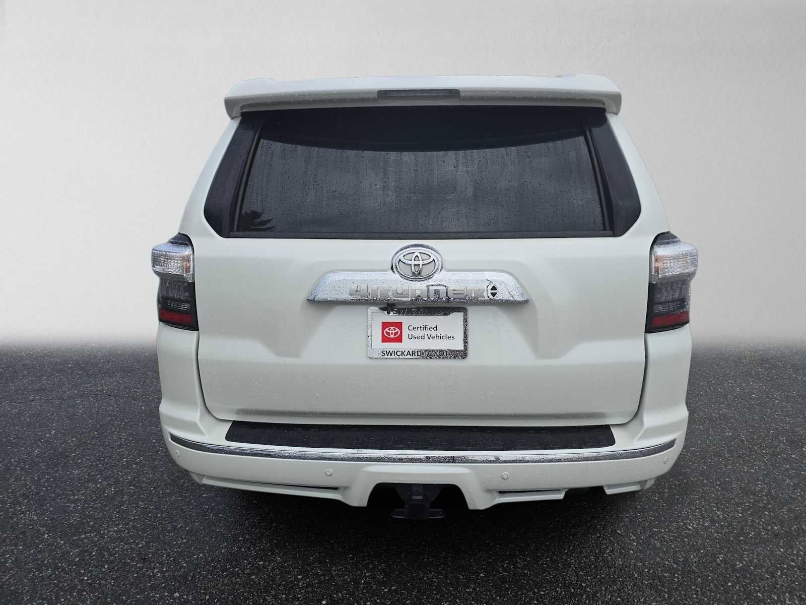 Certified 2022 Toyota 4Runner Limited AWD/4WD image 4