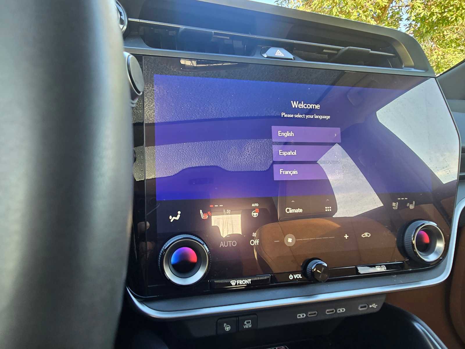 Used 2023 Lexus RZ 450e Premium image 29