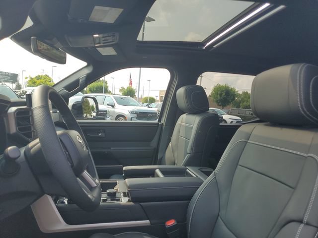 Used 2026 Toyota Tundra Limited AWD/4WD image 17