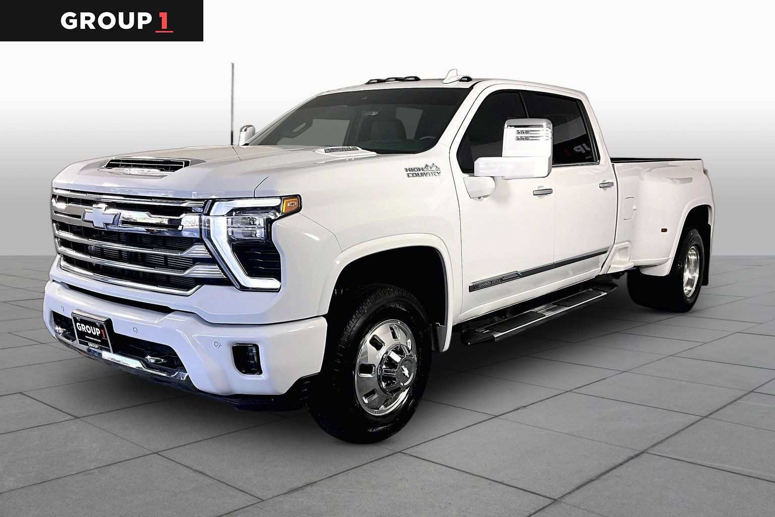 Certified 2026 Chevrolet Silverado 3500 High Country w/ High Country Premium Package AWD/4WD image 1