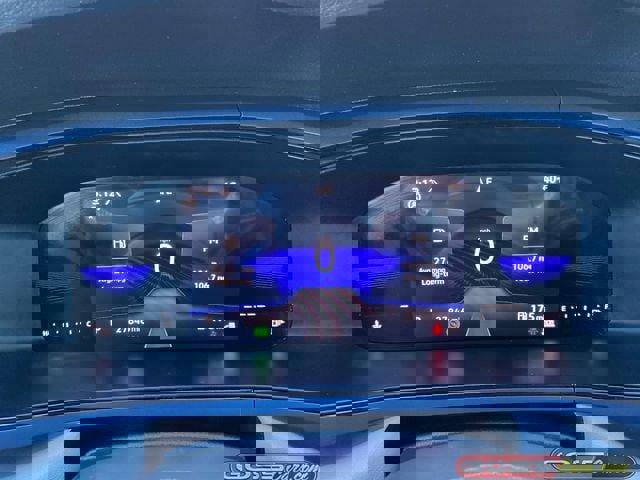 Used 2023 Volkswagen Taos SE w/ Panoramic Sunroof Package image 20