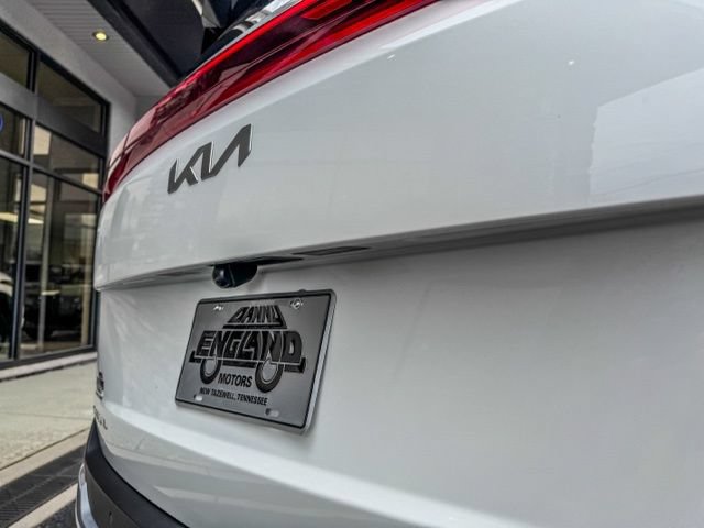 Used 2026 Kia Carnival LXS FWD image 16