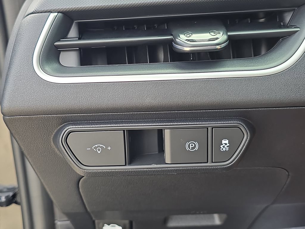 New 2026 Kia K4 FWD image 28