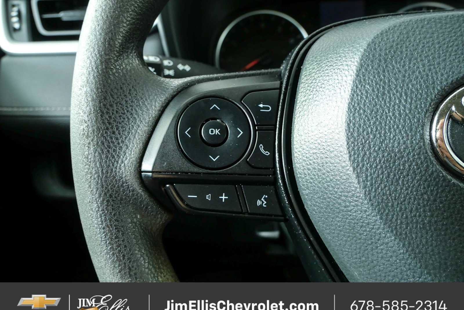 Used 2022 Toyota RAV4 LE FWD image 10