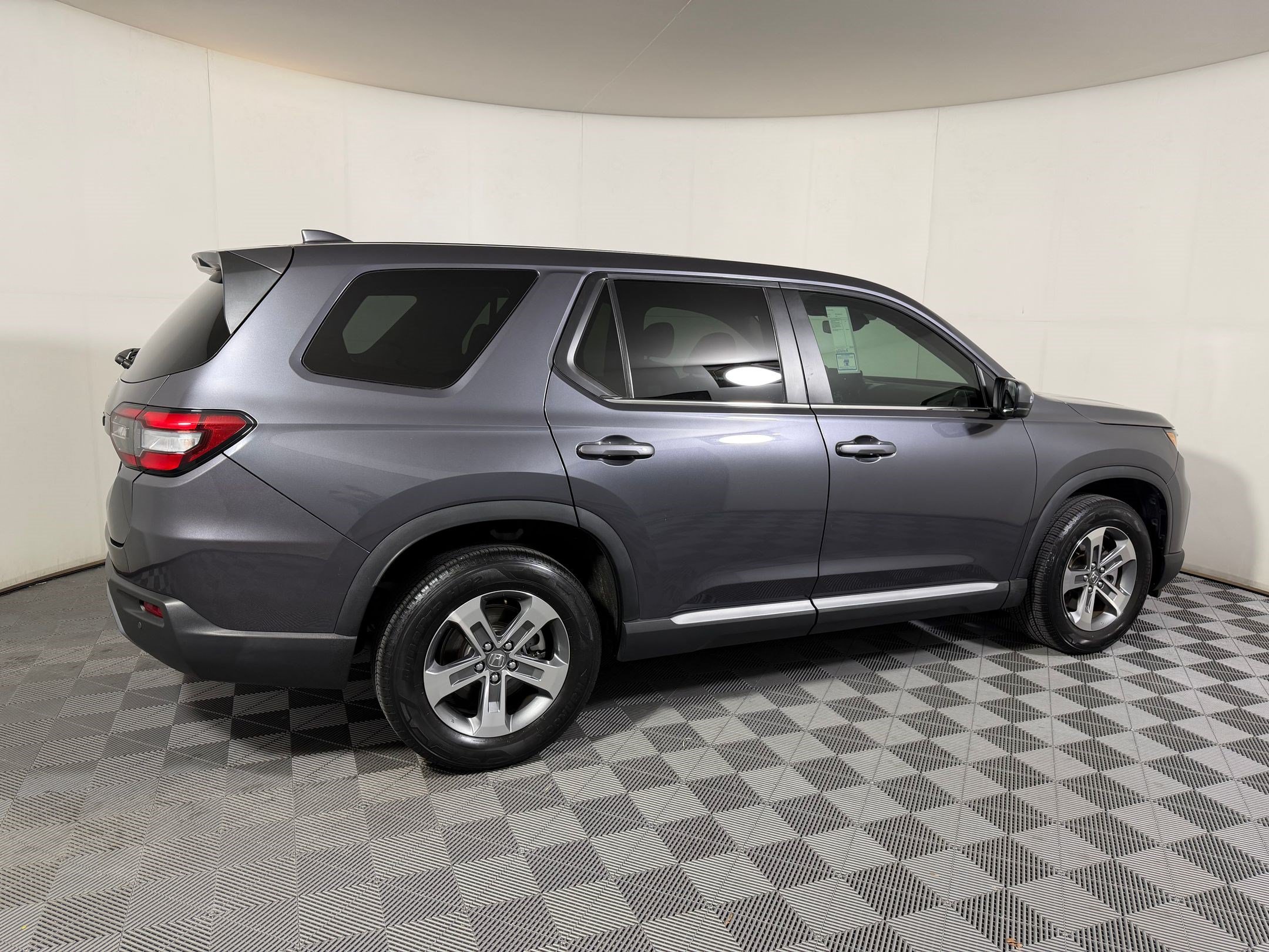 Certified 2023 Honda Pilot EX-L image 7