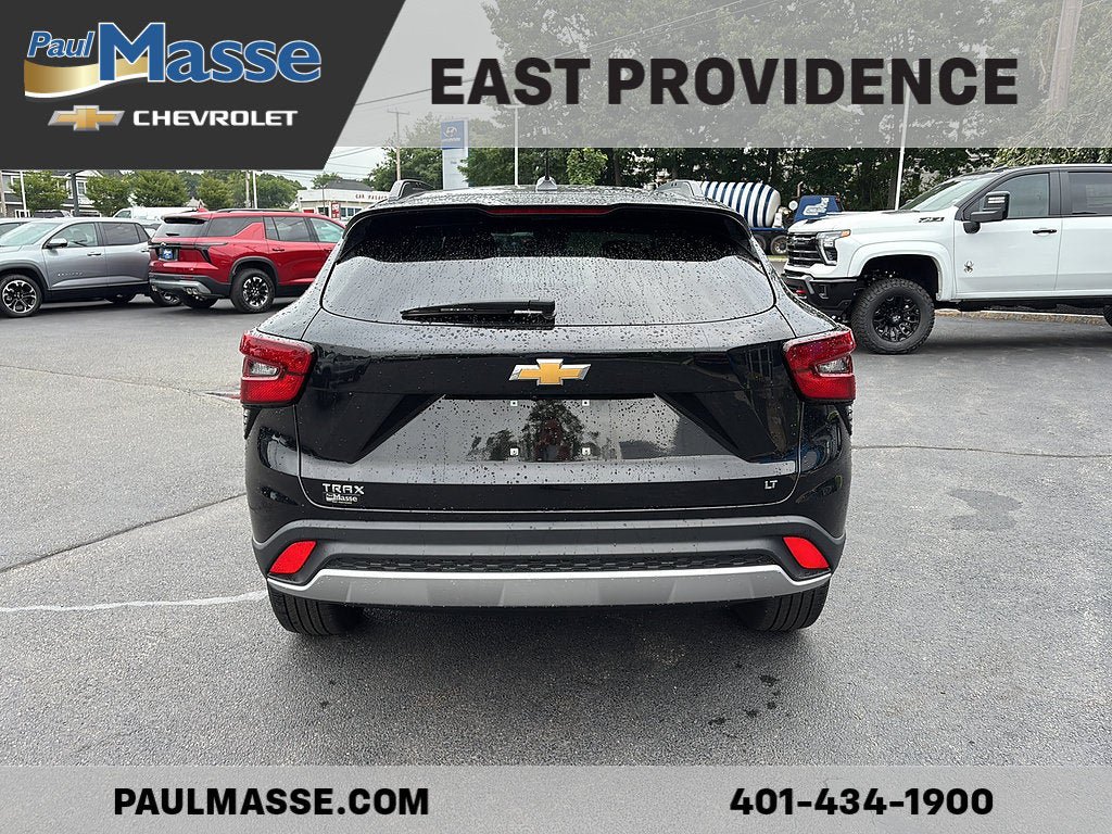 Certified 2024 Chevrolet Trax LT w/ LT Convenience Package FWD image 6