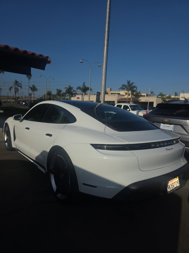 Used 2024 Porsche Taycan RWD image 4