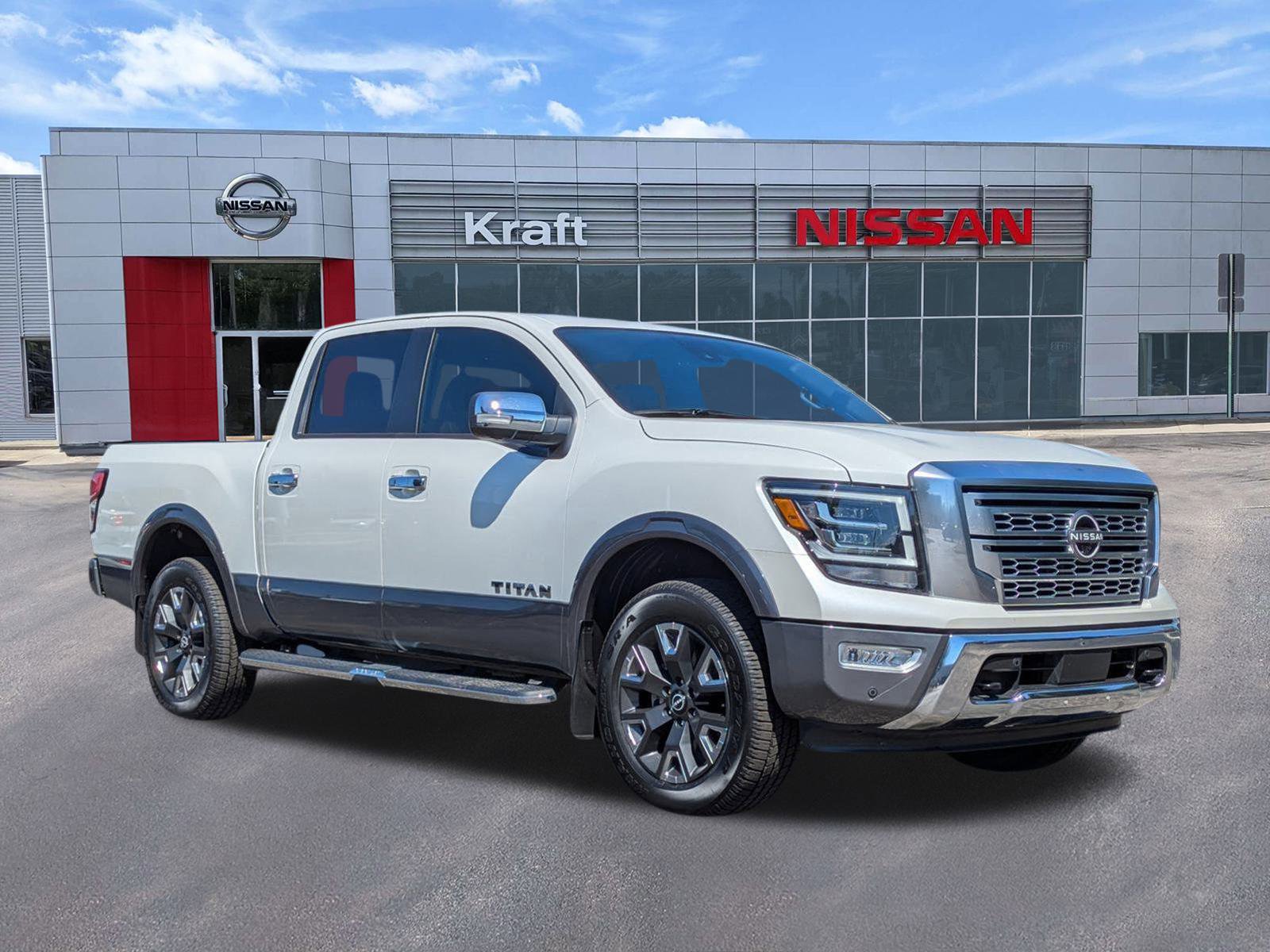 Certified 2024 Nissan Titan Platinum Reserve w/ Moonroof Package