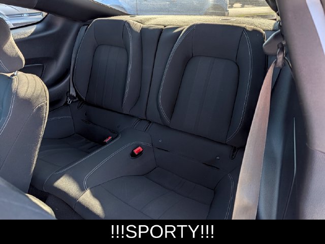 Used 2020 Ford Mustang Coupe RWD image 17