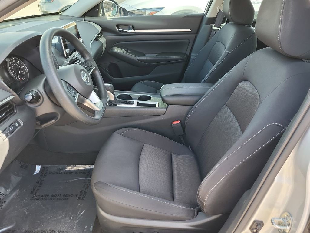 Used 2022 Nissan Altima 2.5 SV image 10