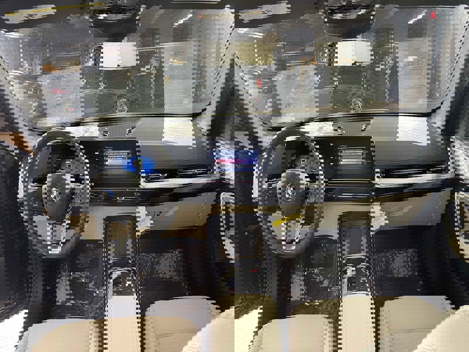 Used 2024 BMW X1 xDrive28i w/ Convenience Package image 15