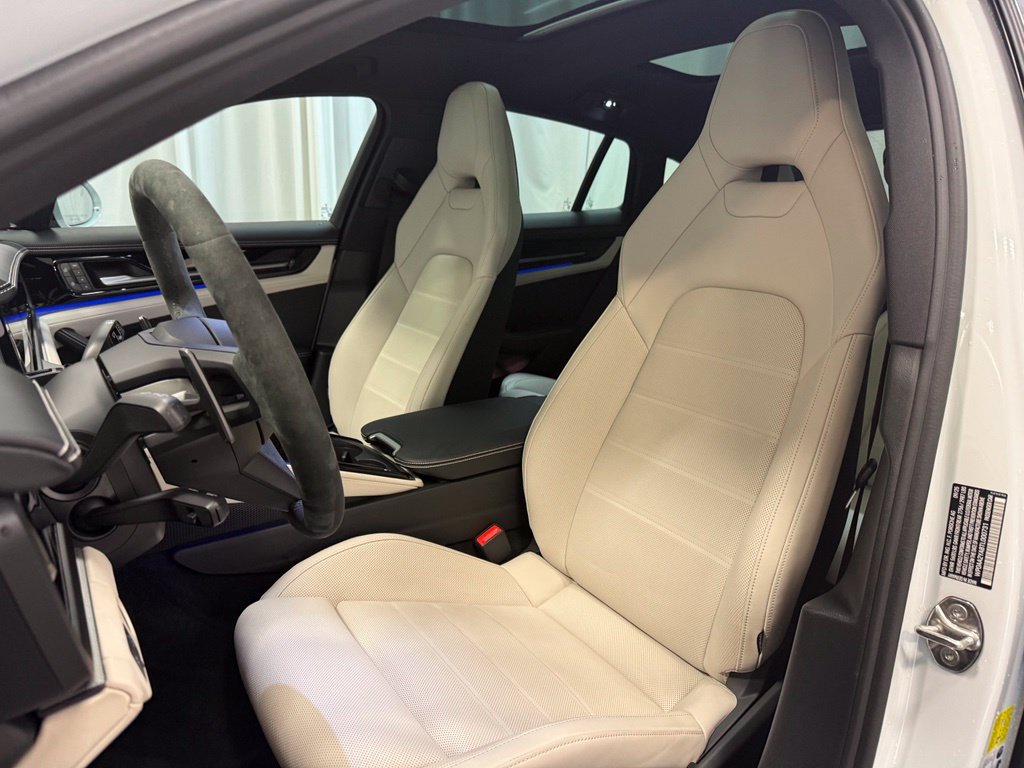 Certified 2026 Porsche Panamera 4 AWD/4WD image 5