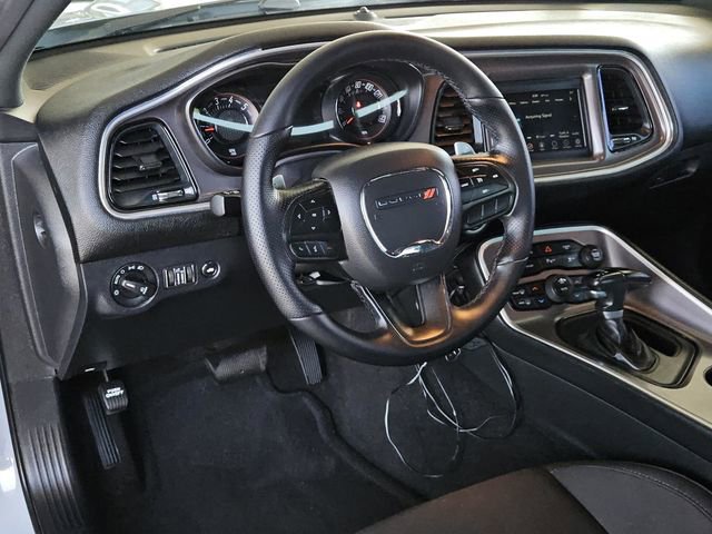Used 2022 Dodge Challenger R/T w/ Blacktop Package image 4