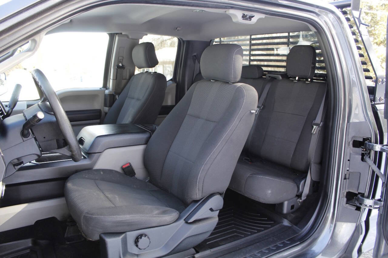 Used 2017 Ford F150 XL w/ Equipment Group 101A Mid AWD/4WD image 33
