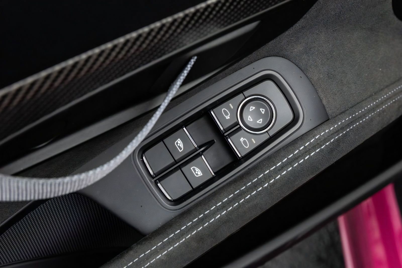 Used 2024 Porsche 718 Boxster Spyder RS RWD image 17