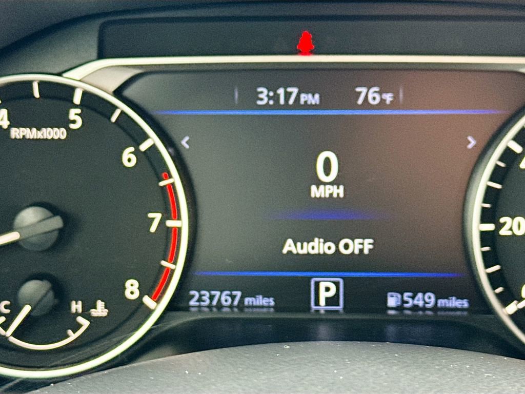 Used 2025 Nissan Altima 2.5 SV image 17