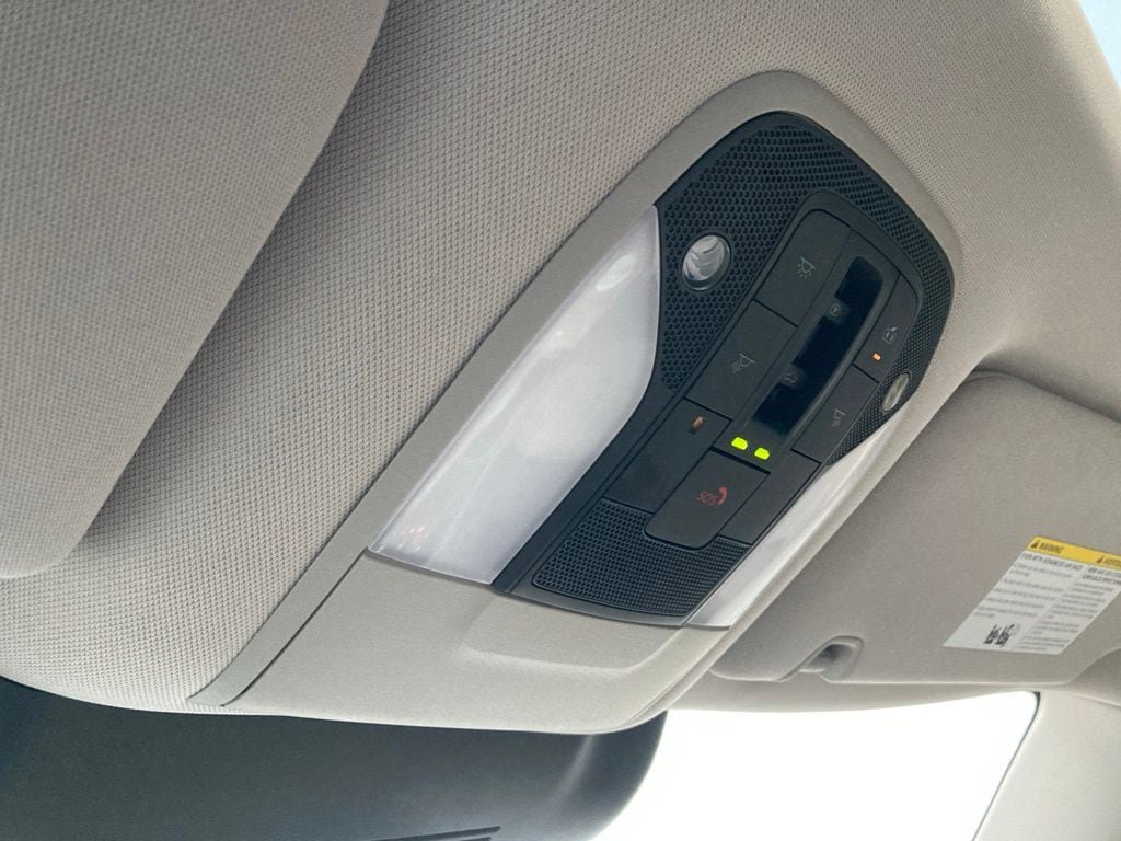 Used 2023 INFINITI QX60 Sensory w/ Vision Package FWD image 30