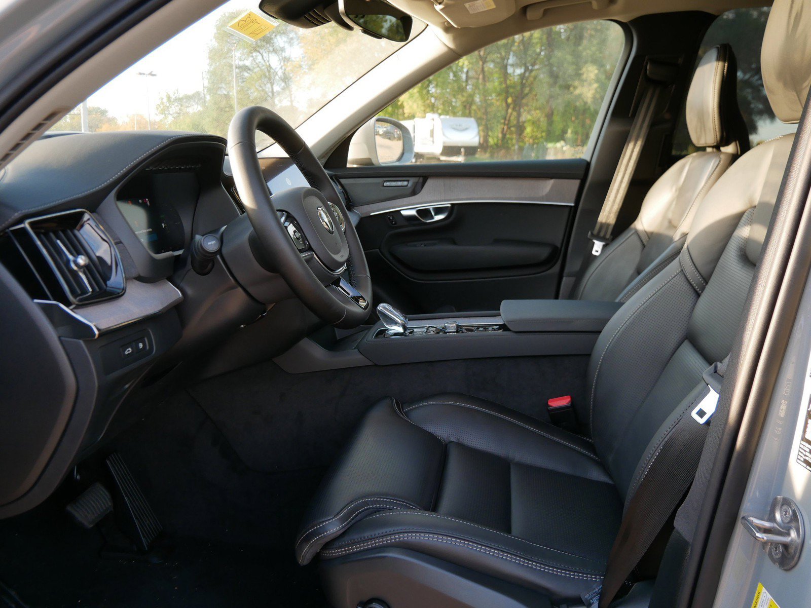 New 2027 Volvo XC90 T8 Ultra AWD/4WD image 5