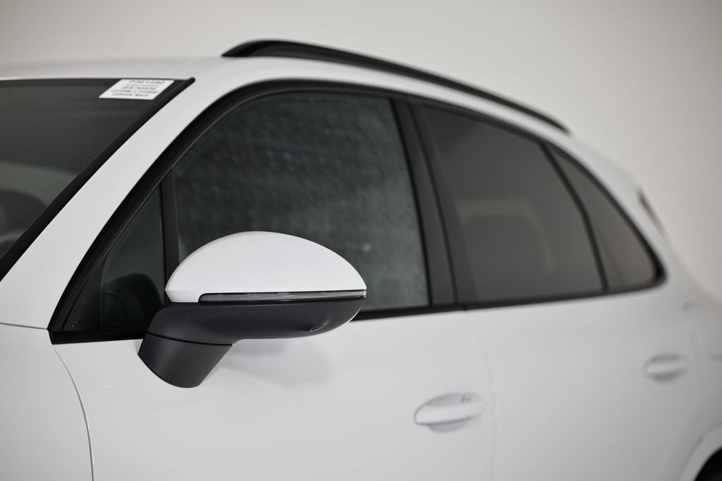New 2026 Porsche Cayenne S AWD/4WD image 12