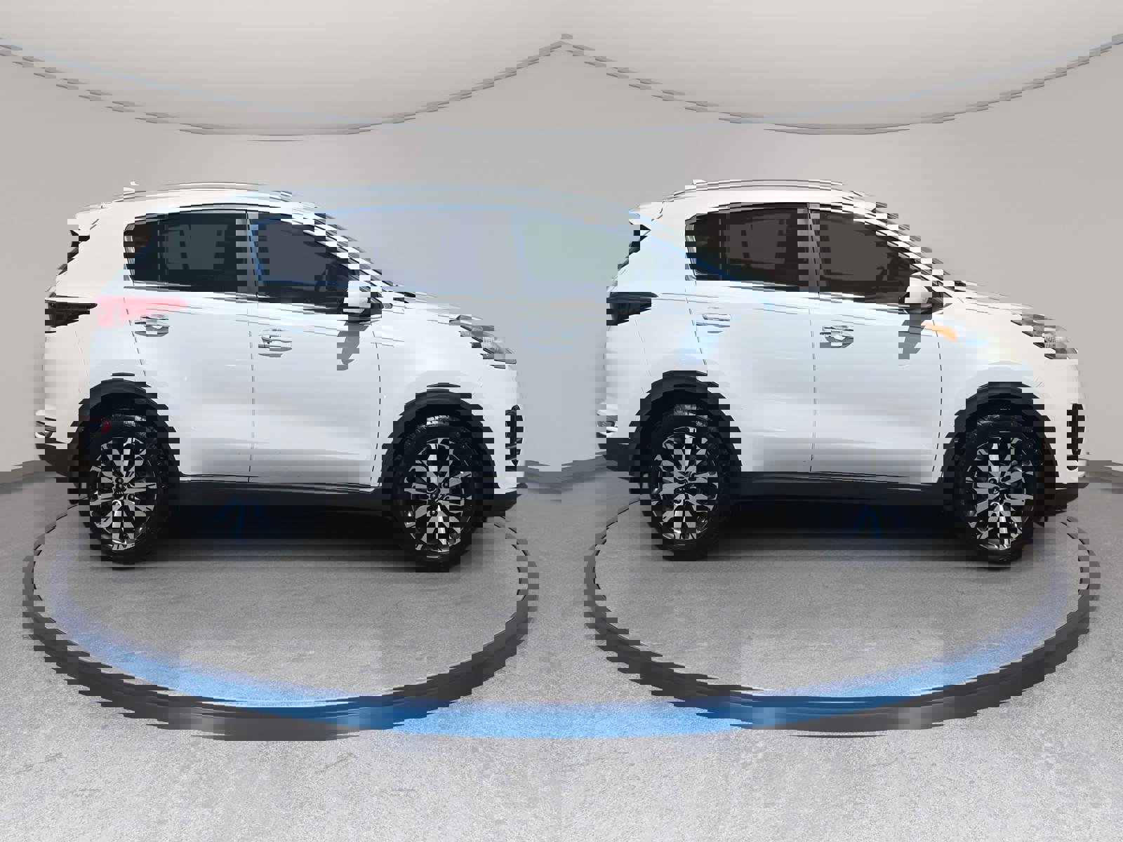 Used 2017 Kia Sportage EX image 4