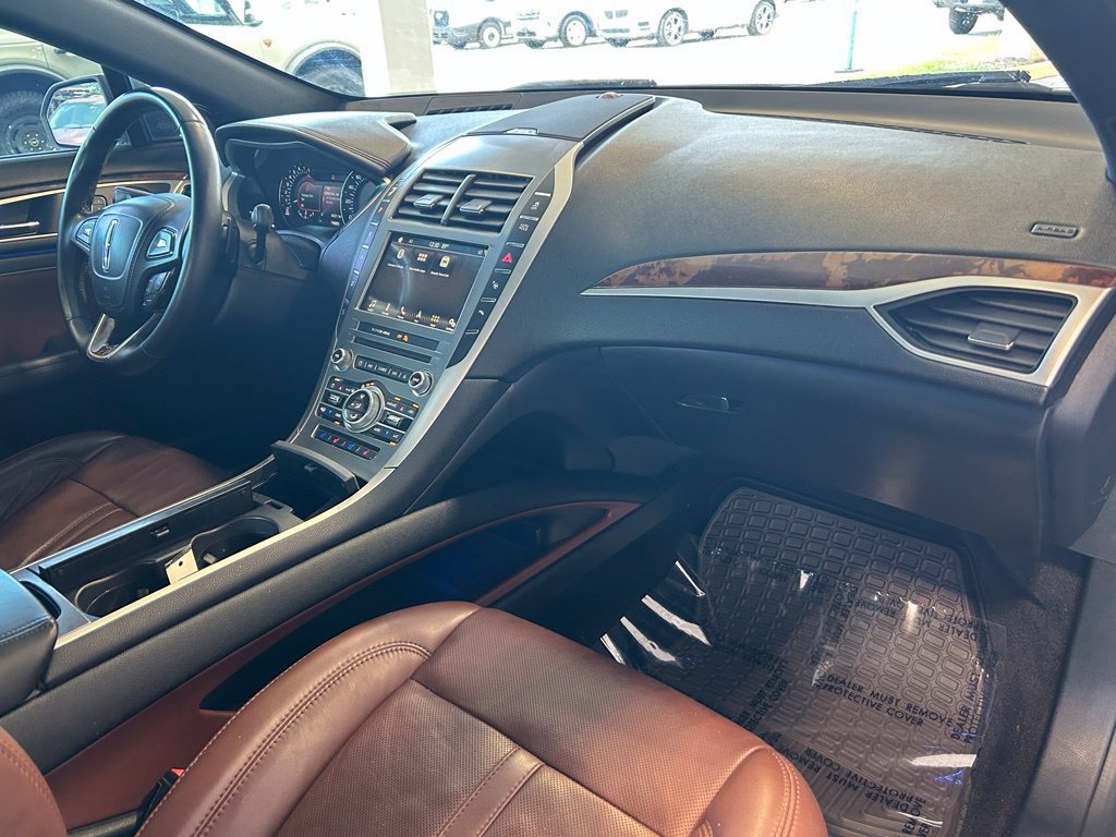 Used 2018 Lincoln MKZ Reserve w/ Technology Package FWD image 26
