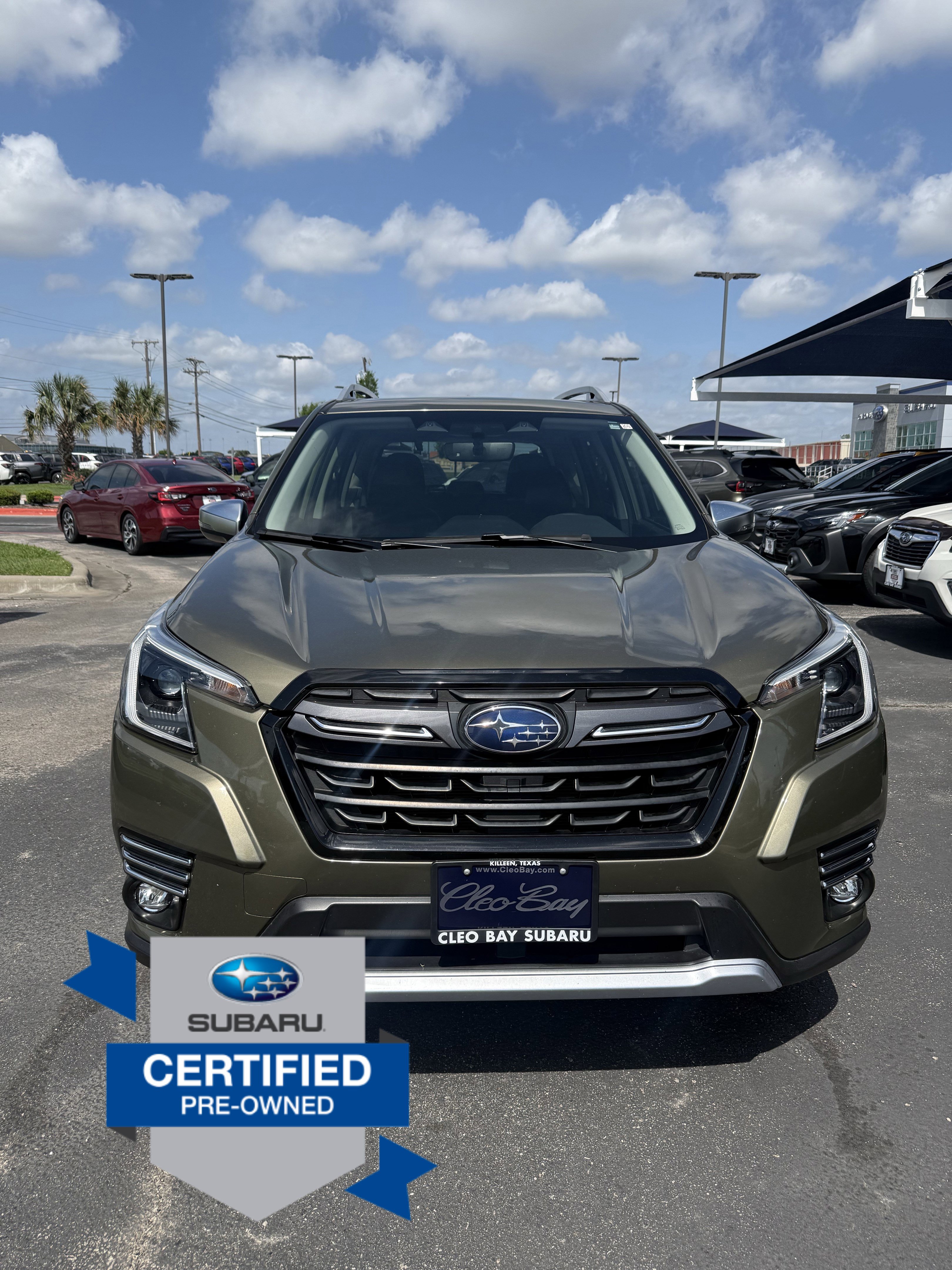 Used 2023 Subaru Forester Touring AWD/4WD image 2