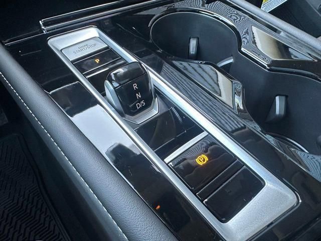 New 2025 Volkswagen Atlas SEL image 20