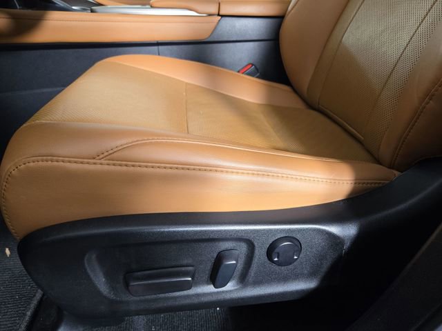 Used 2022 Lexus RX 350 AWD w/ Premium Package image 34