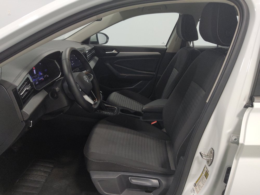 Used 2025 Volkswagen Jetta S FWD image 17