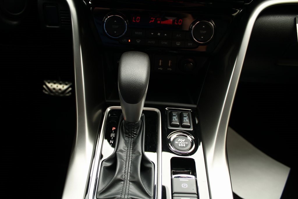 New 2025 Mitsubishi Eclipse Cross SEL image 21