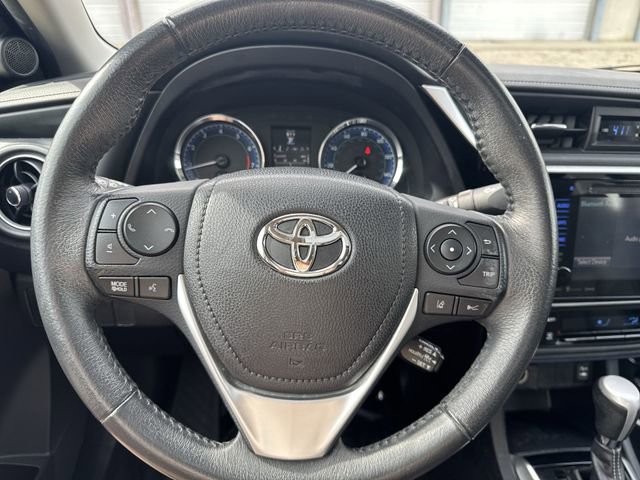 Used 2017 Toyota Corolla SE w/ SE Premium Package image 13