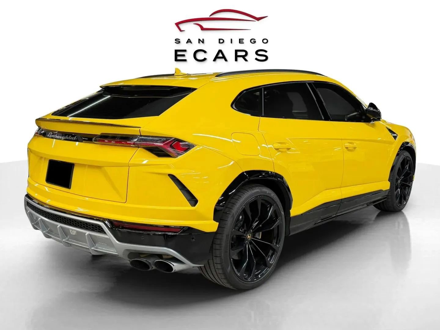 Used 2020 Lamborghini Urus image 5