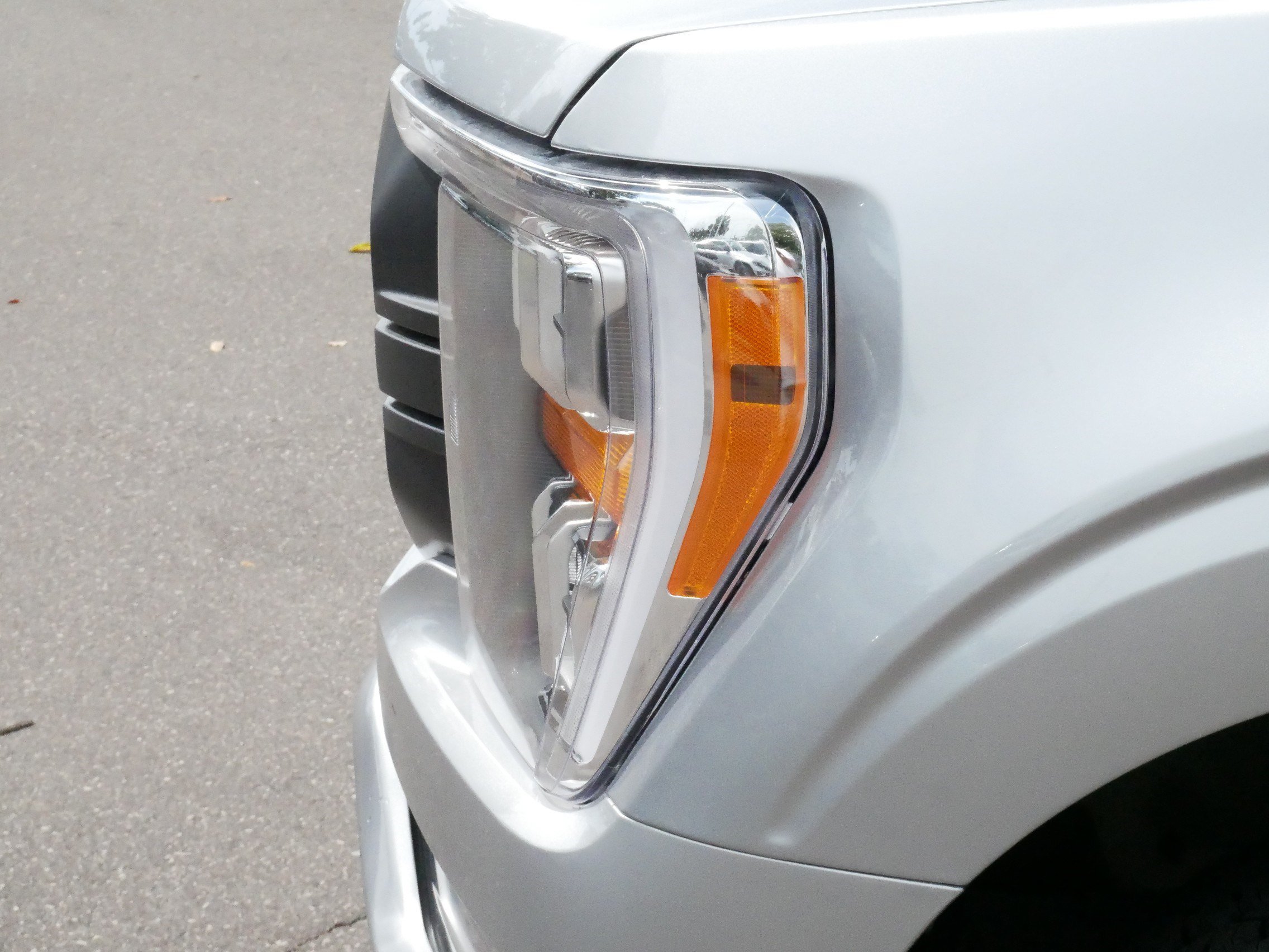 Used 2022 Ford F150 XLT w/ Equipment Group 302A High AWD/4WD image 16