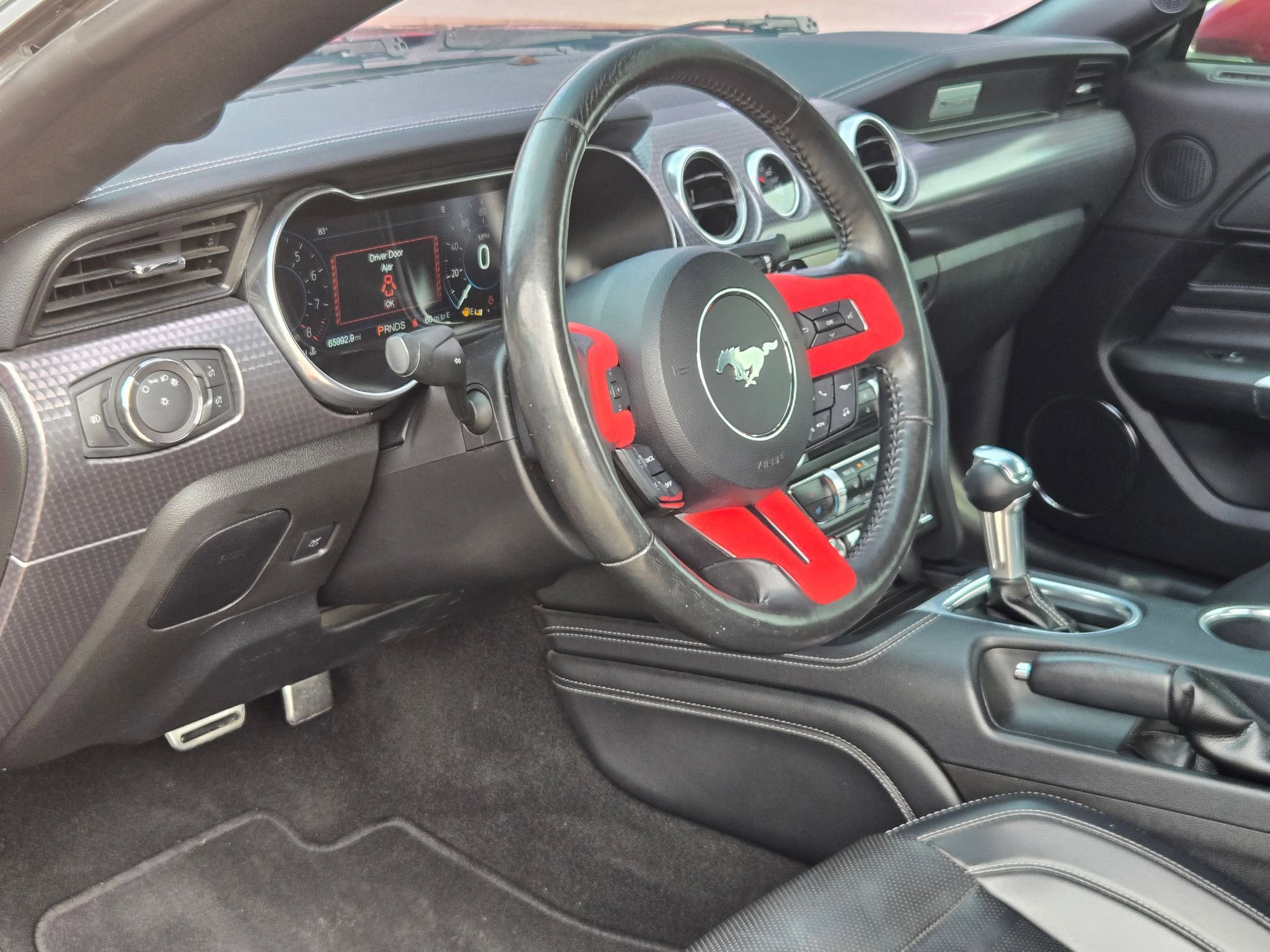 Used 2019 Ford Mustang GT Premium w/ GT Performance Package RWD image 13