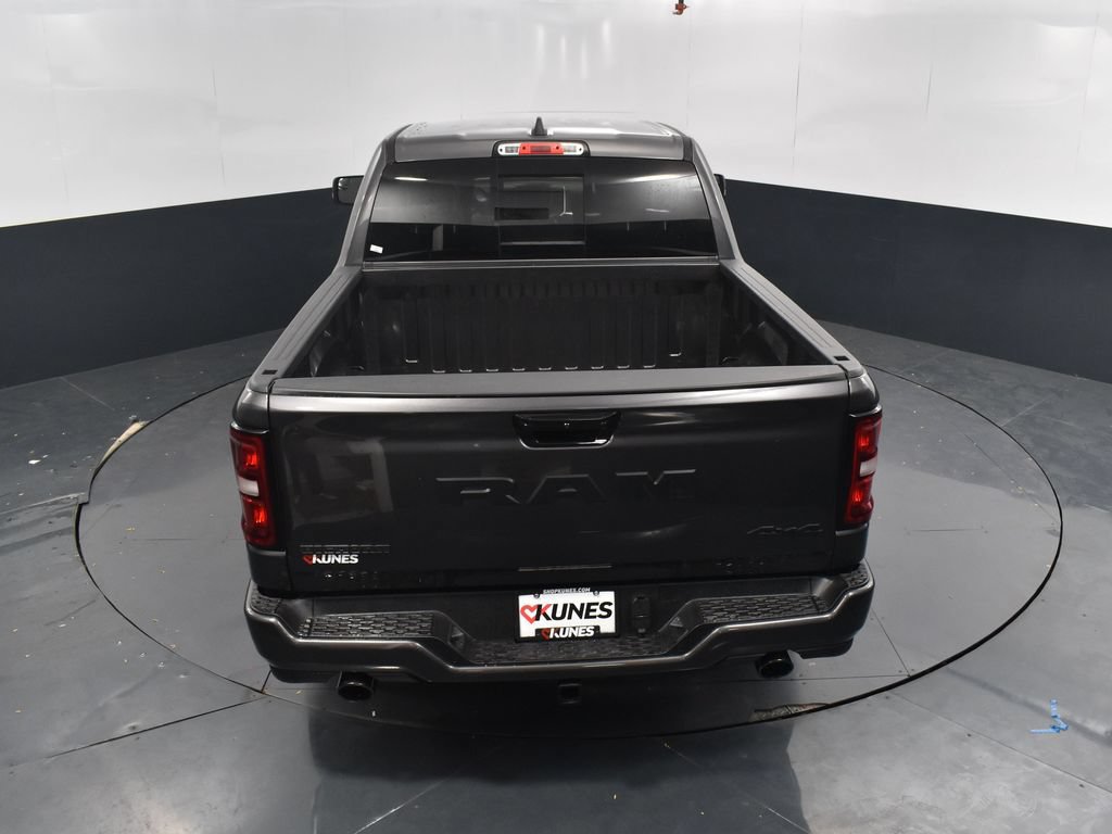 New 2026 RAM 1500 Big Horn AWD/4WD image 34