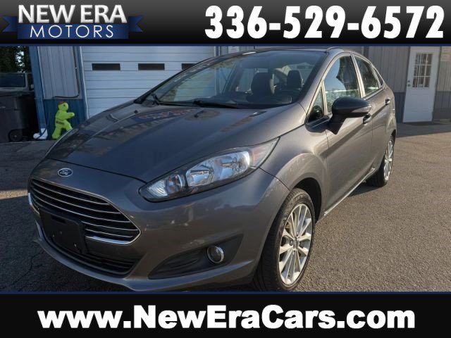 Used 2014 Ford Fiesta SE w/ Equipment Group 201A FWD image 1